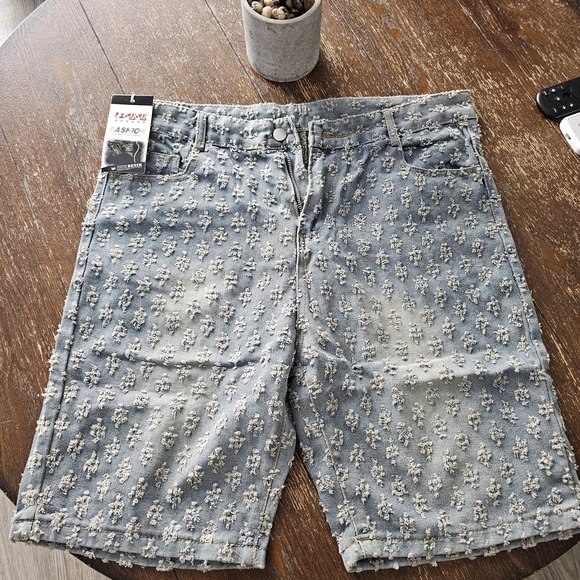 Mens Unisex Sizw 36 Shorts Very Light Very Comfortable. Light Blue With Tags. - Picture 1 of 4